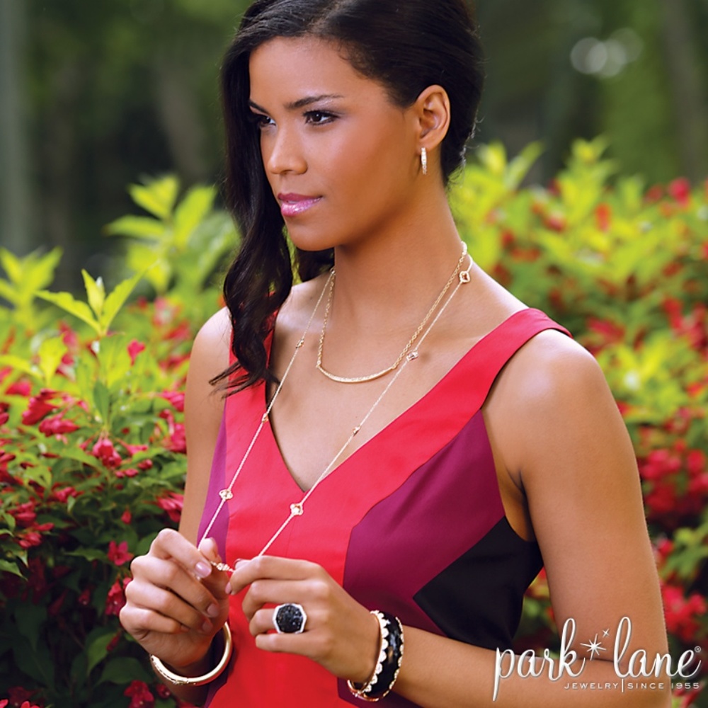 Everyday Diva Necklace by Park Lane